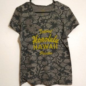 OLD NAVY- Graphic "Honolulu Hawaii "Crew neck Tee